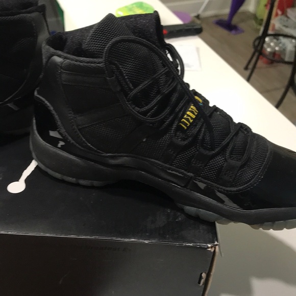 Gently worn Gamma Jordan’s - Picture 2 of 5